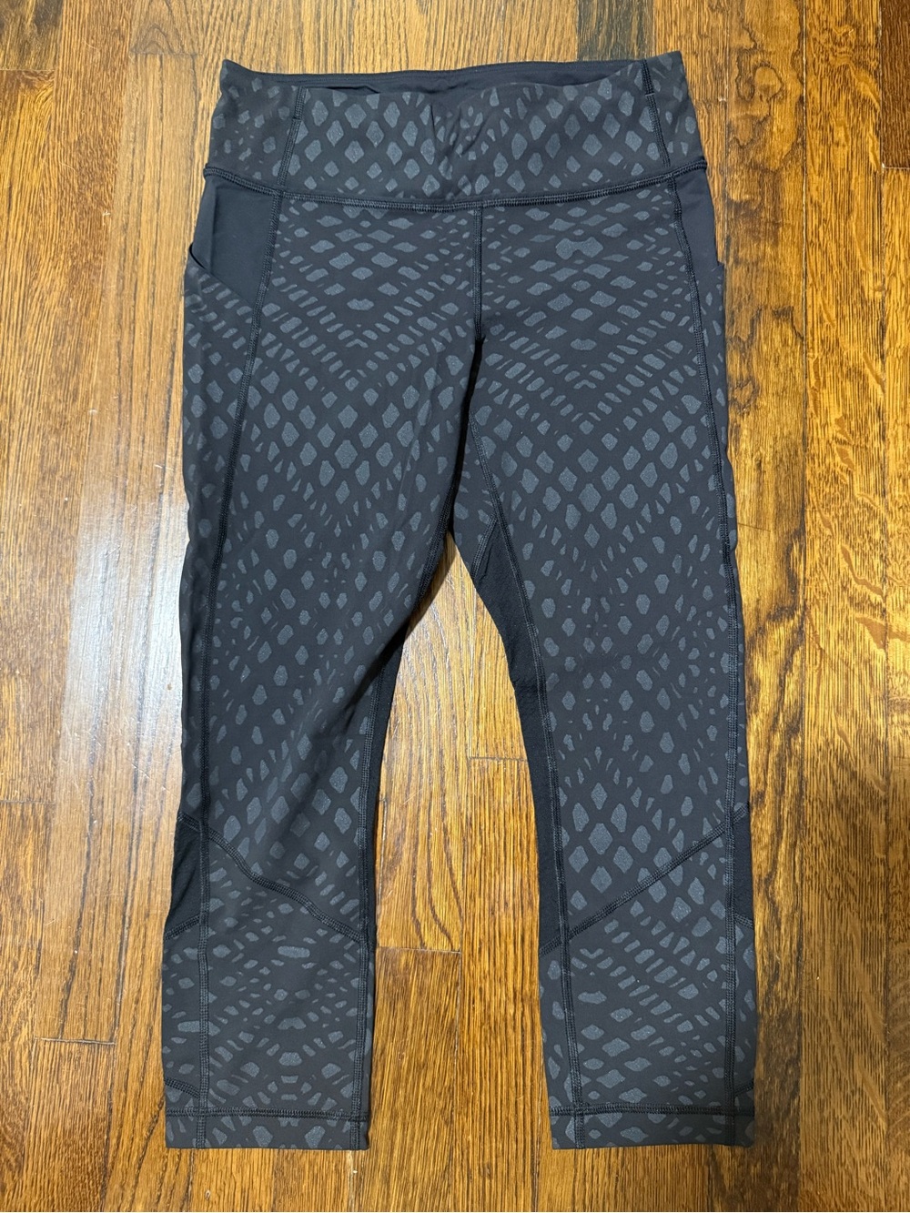 Lululemon Black Gray Print High Rise Running Leggings Size 6
